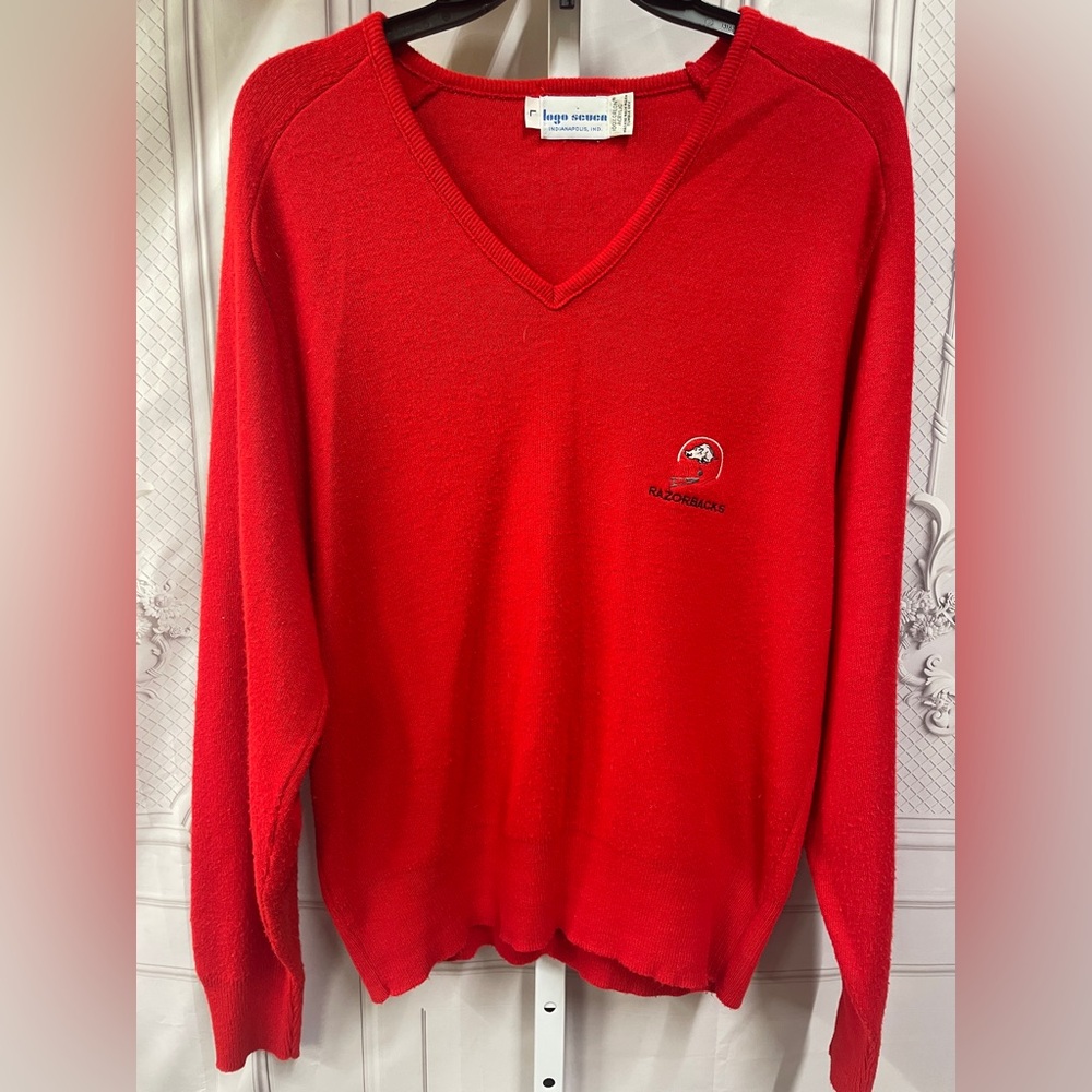 Arkansas Razorbacks 80's logo seven Unisex Embroidered Logo Sweater Size Large